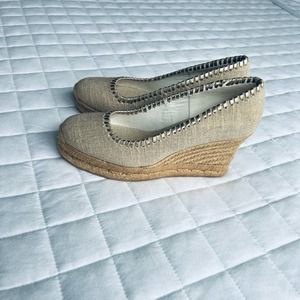 Women's Jack Rogers Mid wedge size 6.5